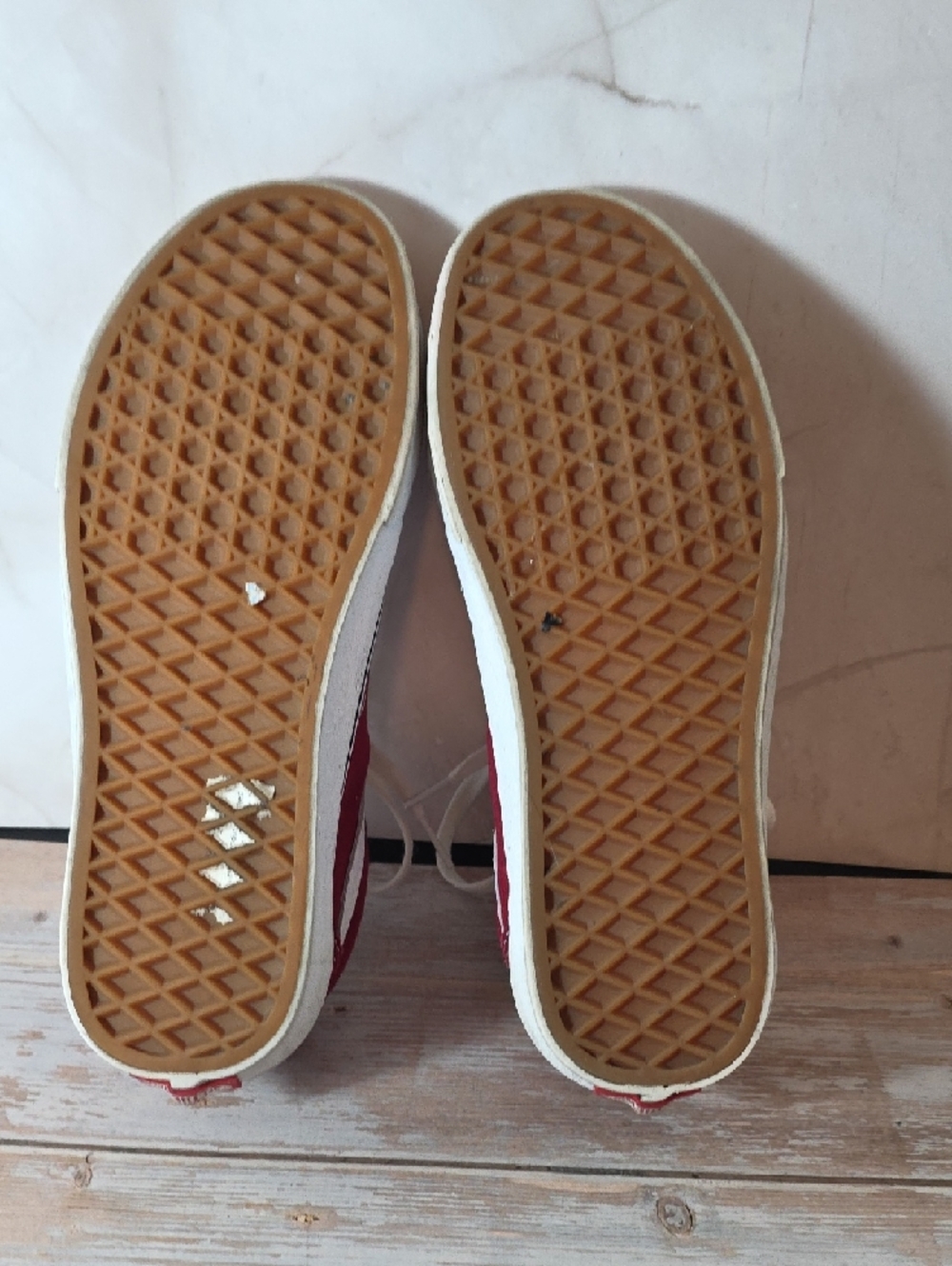 Vans Burgandy and White Old Skool Sneakers Mens 6.5 - Picture 4 of 7